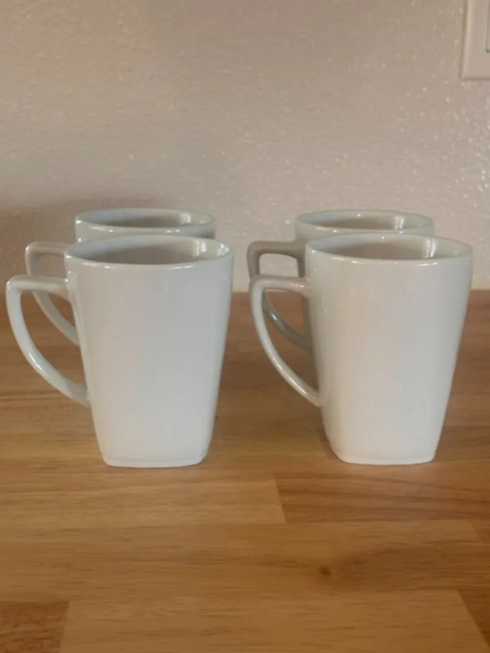 Pottery Barn | Set of 4 Mugs Great White Collection Slightly Squared 12 Oz